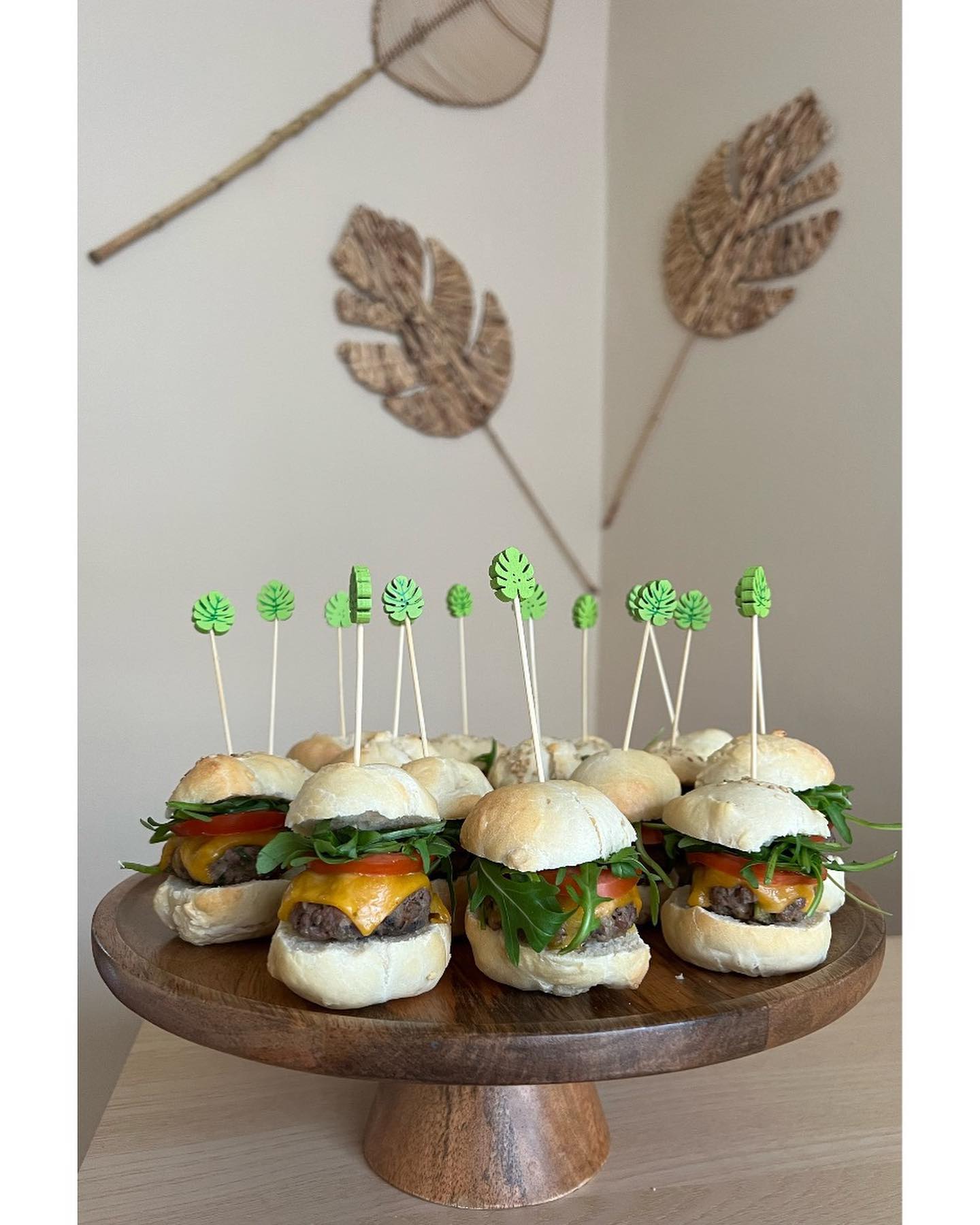 Location & Seasonal image